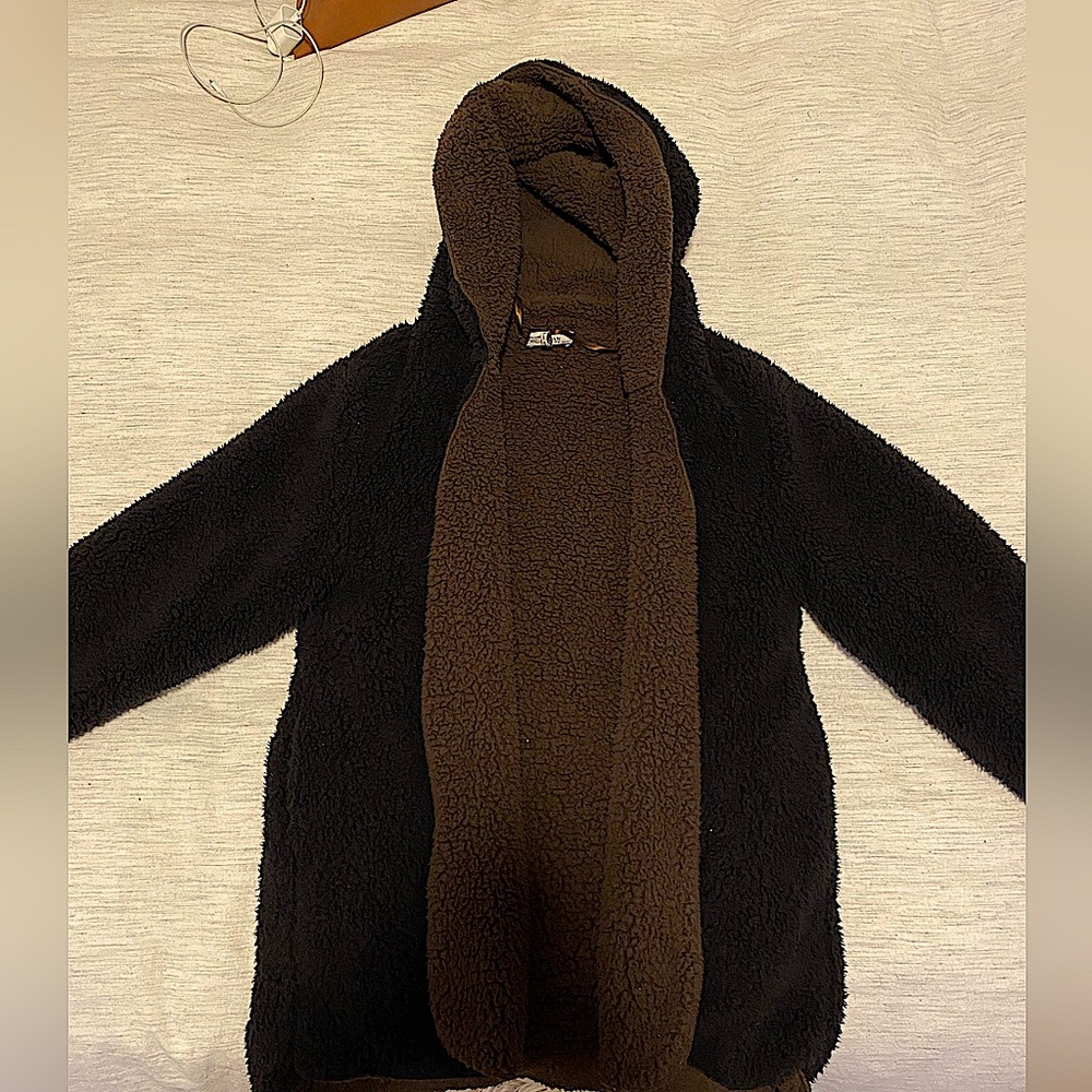 Urban Outfitters Black and Brown Reversible Oversized Fleece